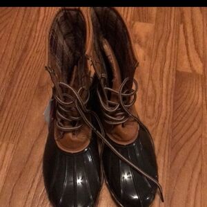 🥳HP🥳Blue Suede Shoes Duck Boots Leather Uppers Navy Rubber Women's 9